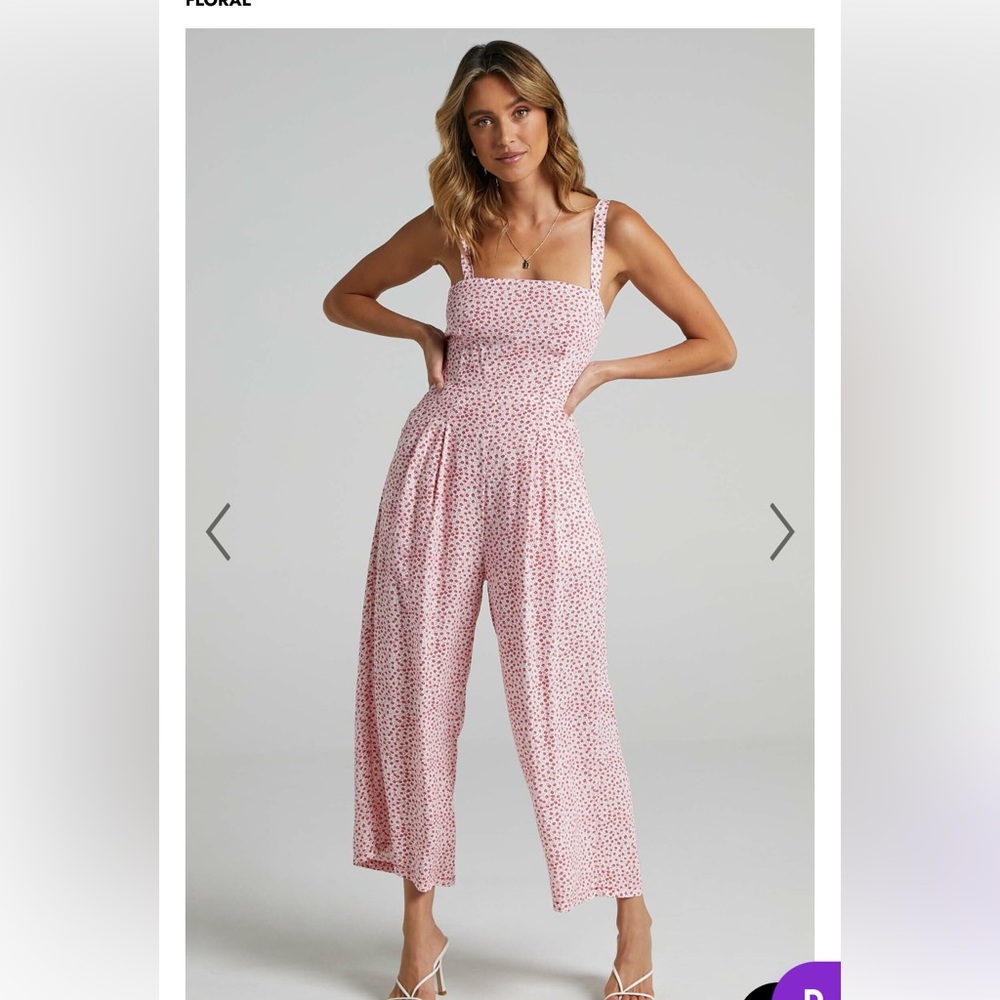 Showpo Red floral jumpsuit - size 8